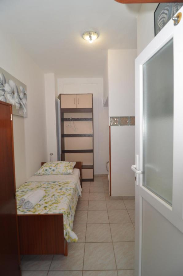 Apartmán Apartman-Soba - Studio Buzet Exteriér fotografie